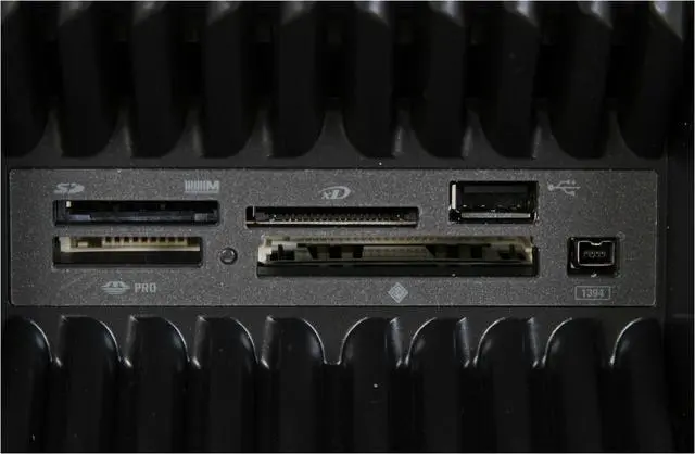 Alt view image 7 of 20 - Acer Desktop PC Aspire Predator AG7710-U7792A Intel Core i7-965 12GB DDR3 1TB HDD ATI Radeon HD 4870 X2 Windows Vista Home Premium 64-bit