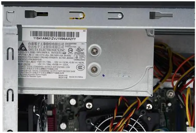 Alt view image 10 of 16 - Lenovo Desktop PC 3000 J110(73933GU) Intel Pentium D 925 1GB DDR2 250GB HDD Intel GMA 950 Windows Vista Home Premium