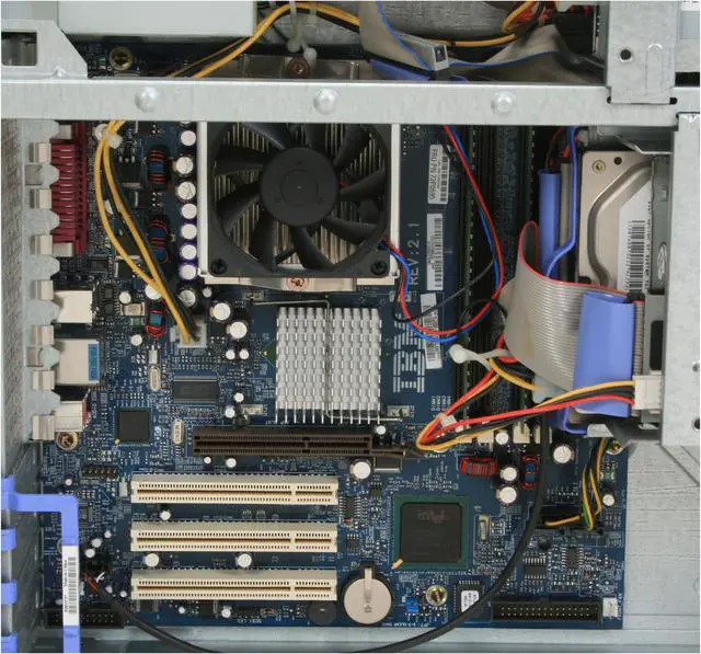 Alt view image 10 of 15 - IBM Desktop PC ThinkCentre A50P(8193A3U) 2.40GHz 512MB DDR 40GB HDD Intel Extreme Graphics 2 Windows XP Professional