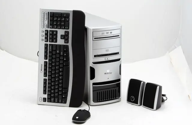 Main image of Gateway Media Center Computer GT4016 - RA 3700+ 1GB DDR 200GB HDD NVIDIA GeForce 6100 Windows XP Media Center