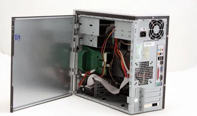 Alt view image 9 of 18 - Gateway Media Center Computer GT4016 - RA 3700+ 1GB DDR 200GB HDD NVIDIA GeForce 6100 Windows XP Media Center