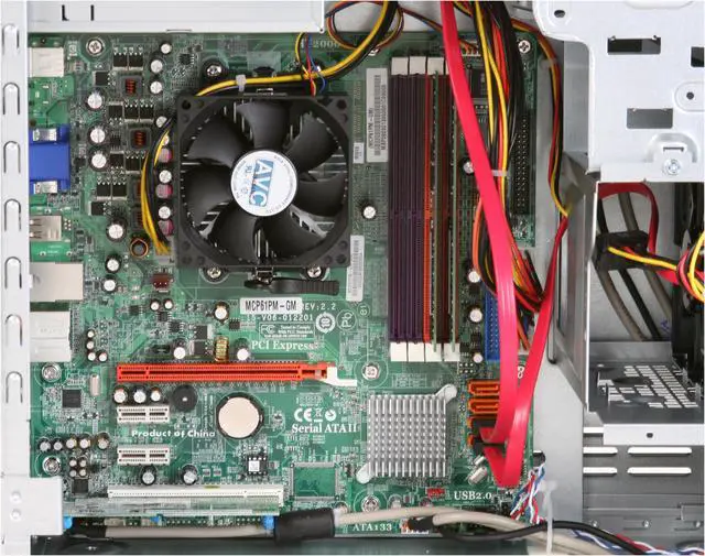 Alt view image 10 of 18 - eMachines Desktop PC ET1161-05 AMD Athlon 64 LE-1620 2GB DDR2 160GB HDD NVIDIA GeForce 6150 SE Windows Vista Home Basic