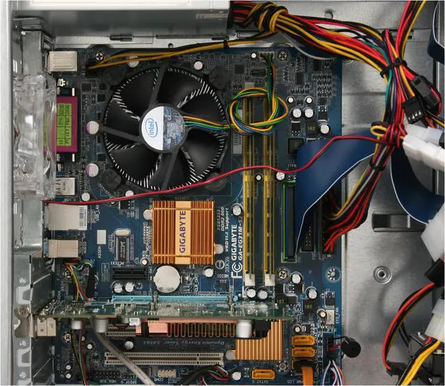 Alt view image 12 of 19 - iBUYPOWER Desktop PC Gamer Power 905 Intel Core 2 Duo E8400 4GB DDR2 320GB HDD NVIDIA GeForce 9400 GT Windows Vista Home Premium 64-bit