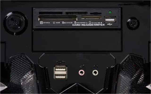 Alt view image 6 of 20 - CyberpowerPC Desktop PC Gamer Ultra 9215 AMD Phenom X4 9950 8GB DDR2 500GB HDD NVIDIA GeForce GTX 260 Windows Vista Home Premium 64-Bit