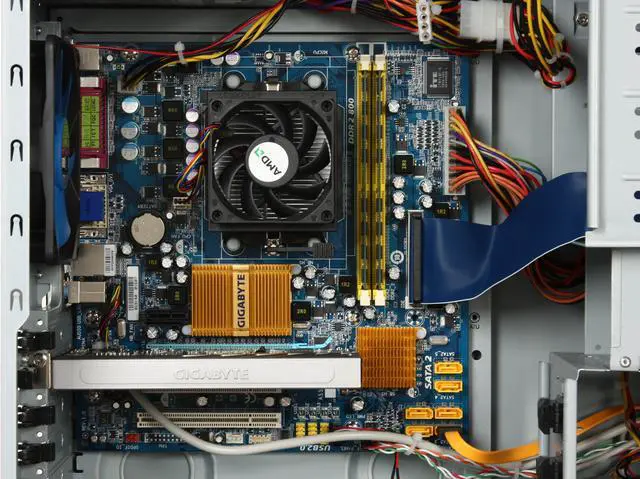 Alt view image 10 of 18 - CyberpowerPC Desktop PC Gamer Ultra 7205 AMD Athlon X2 7750 4GB DDR2 500GB HDD ATI Radeon HD 4550 Windows Vista Home Premium 64-bit