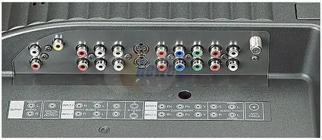 Alt view image 4 of 6 - 32" LCD HDTV w/ Built-in ATSC Tuner