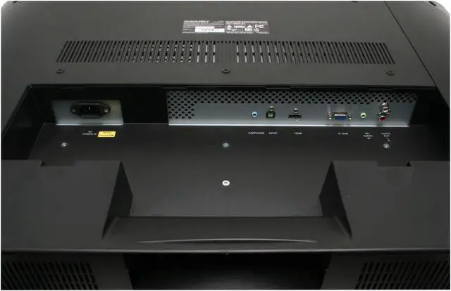 Alt view image 6 of 15 - 32" 720p LCD HDTV