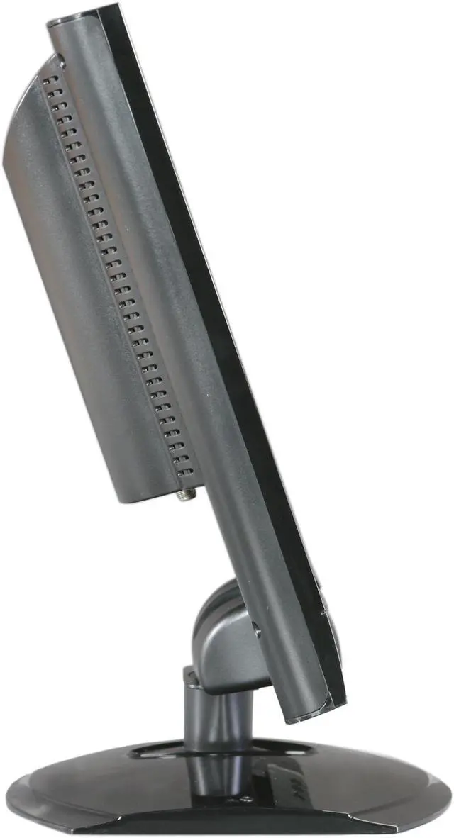 Alt view image 4 of 9 - LCD HDTV