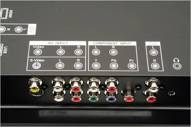 Alt view image 7 of 11 - 32" LCD HDTV w/ Tuner Inside