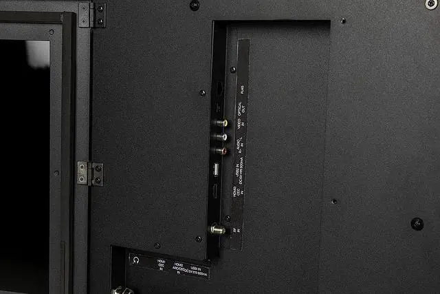 Alt view image 4 of 5 - Furrion 75" Aurora® Partial Sun Smart 4K LED Outdoor TV / 750 nits