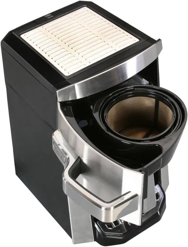 Alt view image 6 of 8 - DeLonghi 14-Cup Drip Coffee Maker DCF6214T