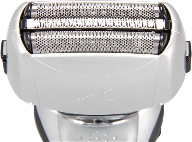 Alt view image 7 of 8 - Panasonic ES8103S 3-Blade Wet/Dry Electric Shaver With Nanotech Blades