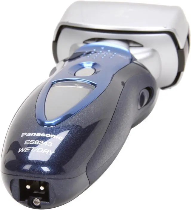 Alt view image 5 of 6 - Panasonic ES8243A Arc IV Rechargeable Men's Wet/Dry 4-Blade Shaver with Travel Pouch