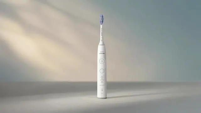 Alt view image 4 of 4 - Philips Sonicare 7100 Rechargeable Toothbrush White, HX7420/06