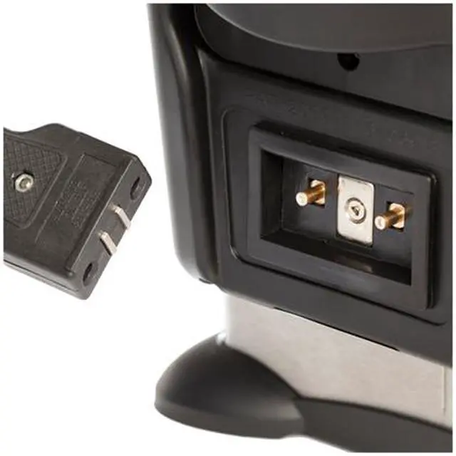 Alt view image 5 of 6 - Bella 13401 3.5L Deep Fryer, Lid with Viewing Window