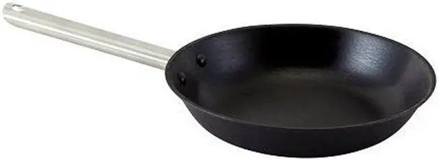 Main image of Cookpro 516 10" lighteweight Cast Iron frypan with Stainless Steel Handle