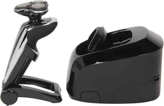 Alt view image 3 of 8 - Philips Norelco Series 8000 1280X/42 SensoTouch 3D wet and dry electric razor, UltraTrack heads, 3-way flexing heads