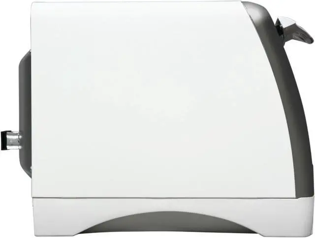 Alt view image 3 of 7 - Black & Decker CTO4300W White CounterTop PerfectBroil Oven w/Pizza Bump