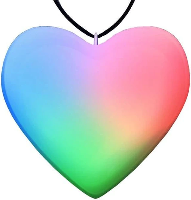 Main image of Blinkee 512005 Sculpted Heart Necklace