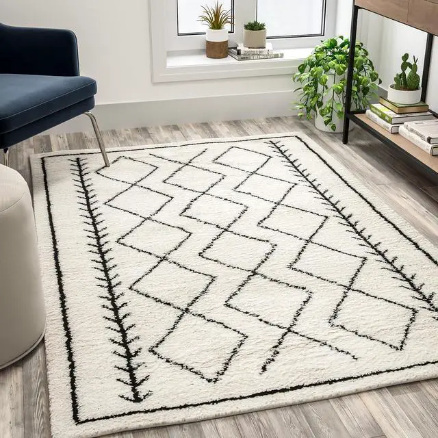 Alt view image 9 of 14 - Geometric Style Bohemian Shag Area Rug - 5' x 7' - Ivory