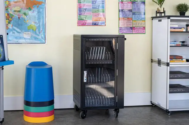 Alt view image 5 of 11 - Luxor Indoor Office Storage Rolling Casters 30- Laptop / Tablet / iPads  USB-C Charging Cart