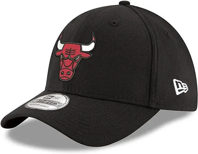 Main image of New Era NBA Chicago Bulls Classic 39Thirty Stretch Fit Cap - Black - Small/Medium