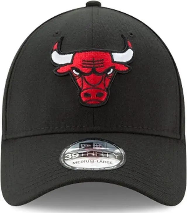 Alt view image 2 of 3 - New Era NBA Chicago Bulls Classic 39Thirty Stretch Fit Cap - Black - Small/Medium