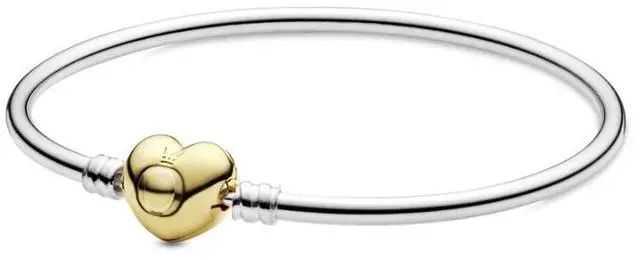 Main image of Pandora Moments Heart Clasp Bangle -