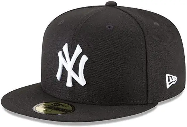 Main image of New Era New York Yankees Basic 59Fifty Fitted Cap Hat Black/White 11591127 (Size 7 1/4)