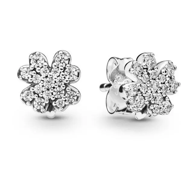 Alt view image 2 of 2 - PANDORA Radiant Clover Earrings