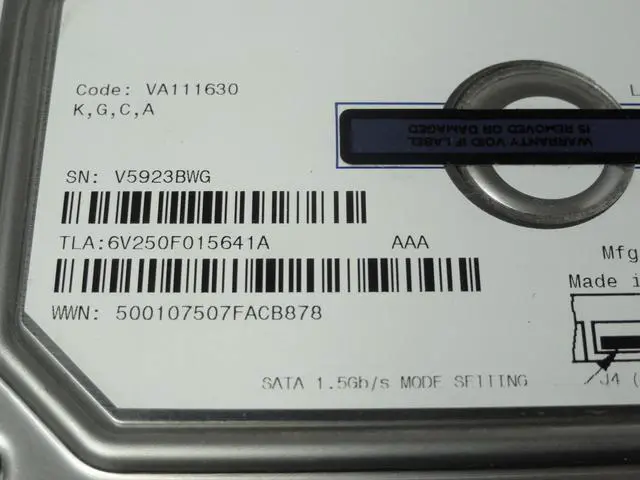Main image of Maxtor 250GB SATA 7200rpm 3.5in HDD ( 6V250F0 6V250F0    Maxtor )