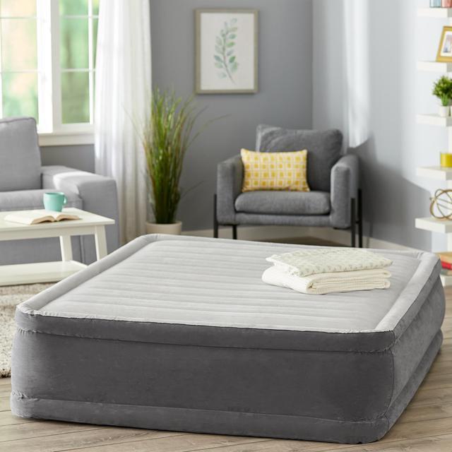 Alt view image 5 of 7 - Intex 18-inch Inflatable Elevated Premium Comfort Airbed w/ Internal Pump, Queen