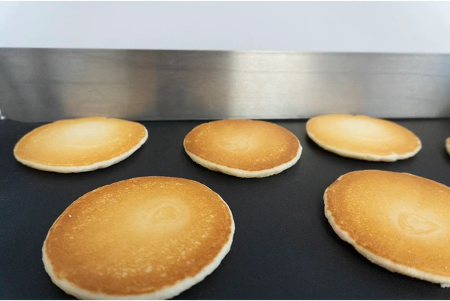 Alt view image 8 of 12 - BroilKing Pro Gray Griddle With Stainless Handles And Backsplash - PCG-10