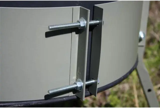 Alt view image 4 of 7 - Boss Buck BB-1.3 DIY 55 Gallon Barrel Tripod Deer Feeder 20 Inch Leg Stand Band