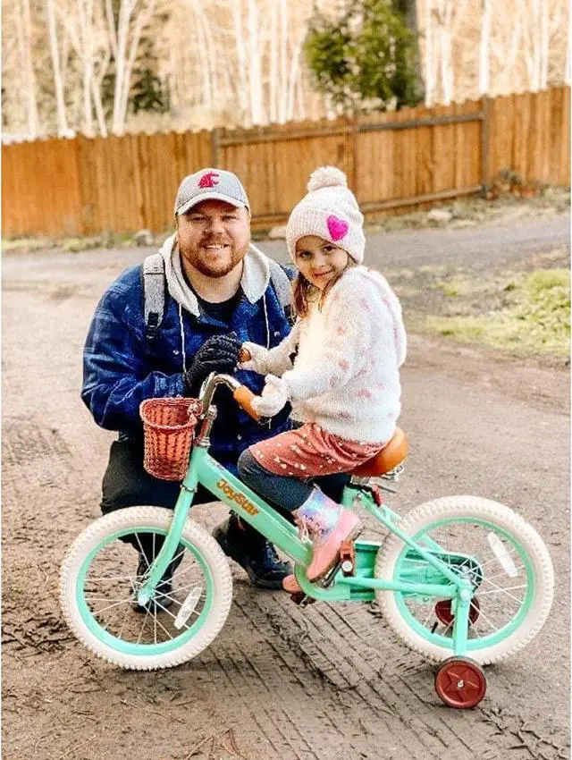 Alt view image 18 of 18 - JOYSTAR Vintage 16 Inch Kids Bike with Basket & Training Wheels for 4-7 Years Old Girls & Boys(GREEN)