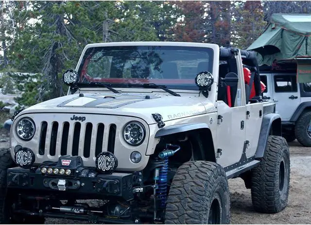 Alt view image 6 of 8 - KC HiLiTES KC100 SlimLite Pro Bright Vehicle LED Pair Spot Beam Light System, 6"