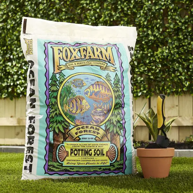 Alt view image 5 of 5 - Foxfarm FX14053 Ocean Forest Garden and Potting Soil, 0.4 Cubic Feet/12 Quarts