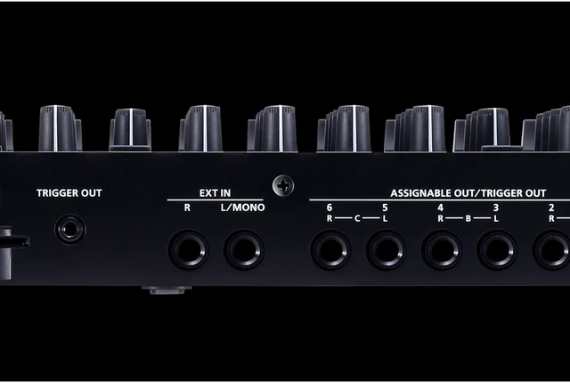Alt view image 3 of 20 - Roland Performance TR-8S Drum Machine Electronic Sequencer Rhythm Performer Kit
