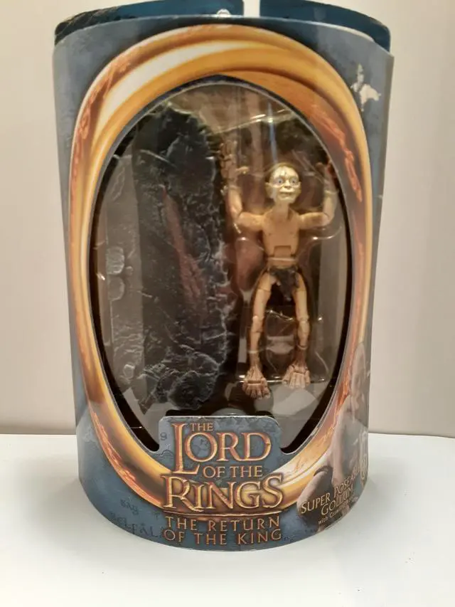Main image of LORD OF THE RINGS The Return of the King SUPER POSEABLE GOLLUM ACTION FIGURE