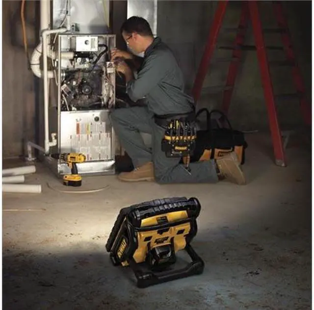 Main image of DC020 12 - 18V Cordless/Corded Worklight