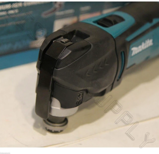 Alt view image 4 of 20 - Makita 18 Volt LXT Lithium-Ion Cordless Oscillating Tool (Bare Tool) XMT03Z