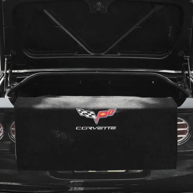 Alt view image 2 of 2 - TRUNK TOWEL