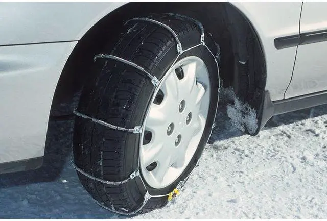 Alt view image 4 of 7 - Radial Chain Tire Chains Sc1038