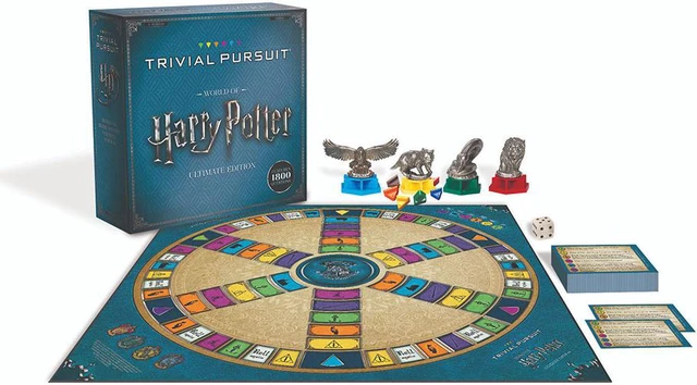 Main image of TRIVIAL PURSUIT: World of Harry Potter Ultimate Edition