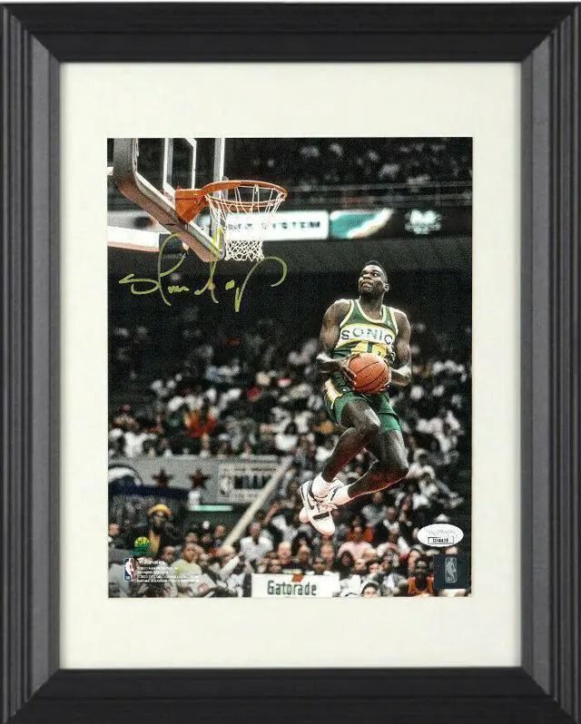 Main image of Shawn Kemp signed Seattle SuperSonics NBA 8X10 Photo Custom Framing- JSA (1990 All-Star Game Gatorade Slam Dunk Contest)