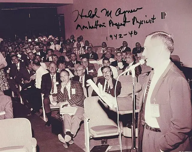Main image of Harold M. Agnew signed WWII Hiroshima Atomic Bomb B&W 8x10 Photo- PSA #AD31986- Manhattan Project Physicist