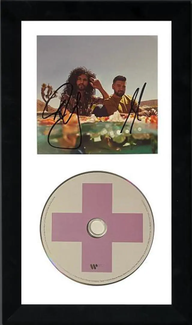 Main image of Dan + Shay Duo signed 2021 Good Things Album Cover Booklet w/ CD w/ 6.5x12 Custom Framing