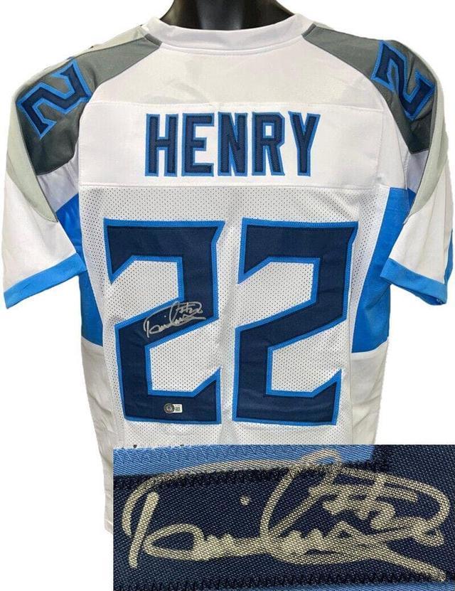 Athlon Sports Derrick Henry Signed Tennessee Navy Custom Stitched Pro Style Football Jersey #22 XL- Beckett Witnessed PSM