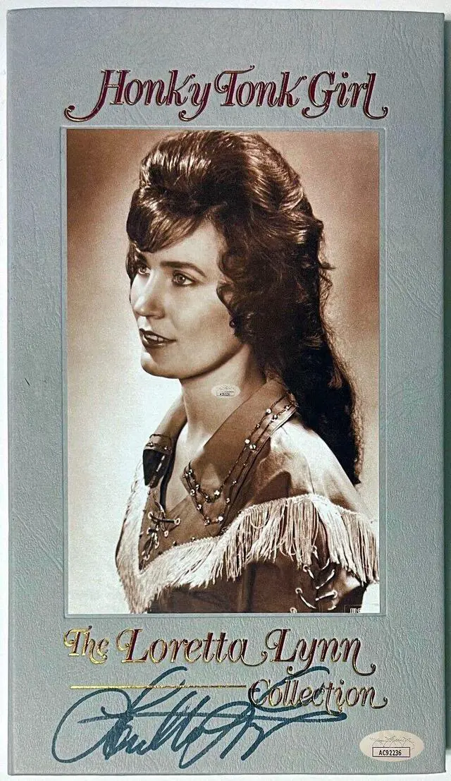 Main image of Loretta Lynn Collection signed 1994 MCA Honky Tonk Girl 3-CD Box Set JSA #AC92236