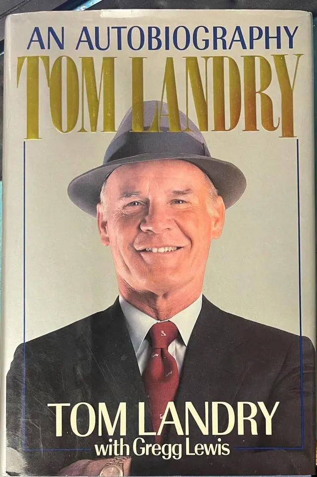 Main image of Tom Landry signed 1990 An Autobiography Hardcover Book Best Wishes, Personalized To Michael- Beckett Review (Cowboys/HOF)